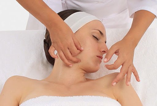MASAJE FACIAL KOBIDO